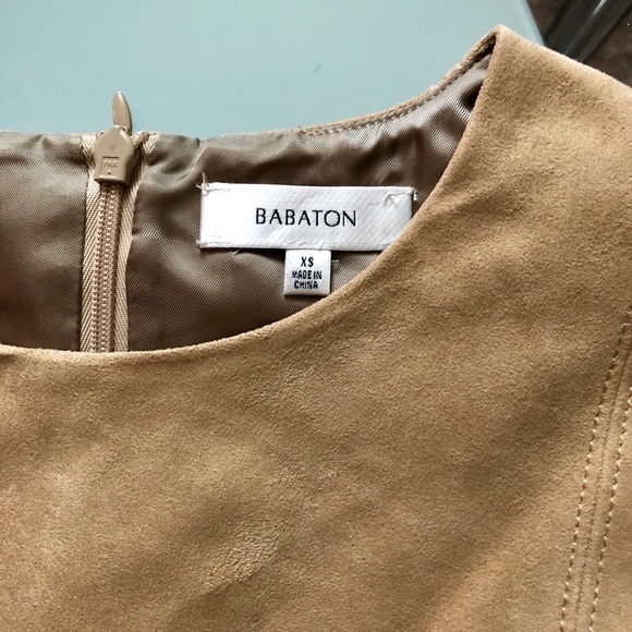 ⭐️ARITZIA⭐️ NWOT Faux Suede Babaton Rolando Blouse - Picture 3 of 5